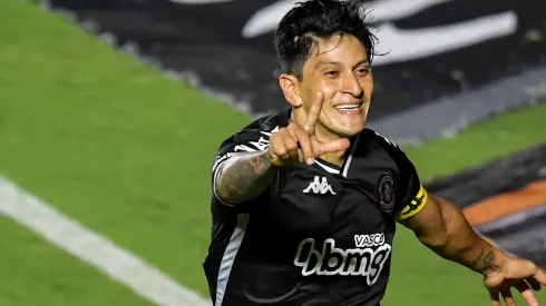 Cano segue em alta pelo Vasco em 2021 - Foto: Thiago Ribeiro/AGIF.