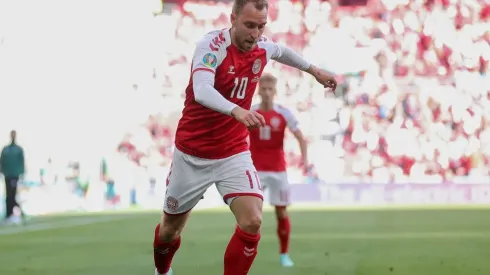 Eriksen no jogo entre Dinamarca e Finlândia