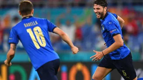 Jogadores comemoram um dos gols da vitória por 3 a 0 sobre a Suíça (Foto: Getty Images)