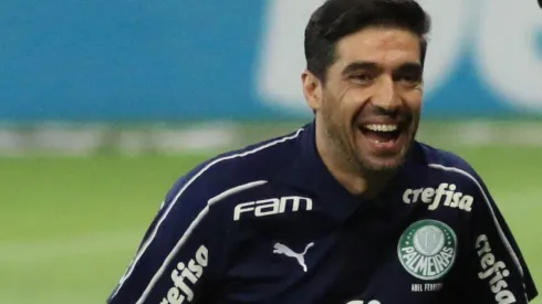 Abel busca retomar a confiança total no Verdão - Foto: Fernando Moreno/AGIF.