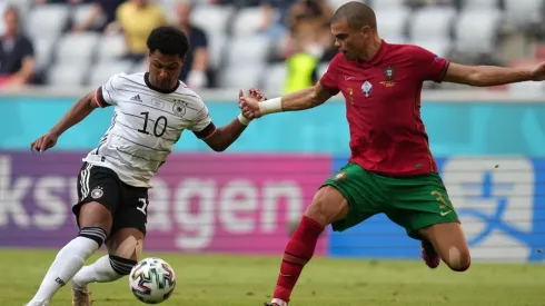 Vídeo | Alemanha vira com gol contra de Raphael Guerreiro