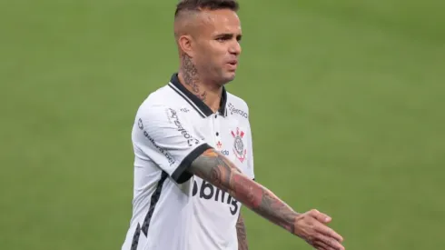 Luan está fora após apresentar tendinite no adutor da coxa esquerda - Foto: Marcello Zambrana/AGIF.