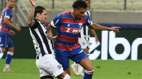 Clubes tentam viabilizar presença de público em clássico (Foto: Kely Pereira/AGIF)