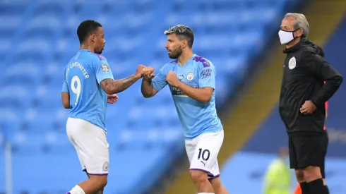 Jogadores de Brasil x Argentina que são companheiros de times e irão se enfrentar na final da Copa América, neste domingo (11). (Foto: Getty Images)