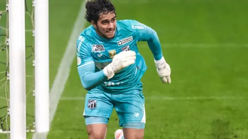 Richard é um dos melhores goleiros do Brasileirão 2021 em desempenho, um dos que menos levou gol – Foto: Marcello Zambrana/AGIF