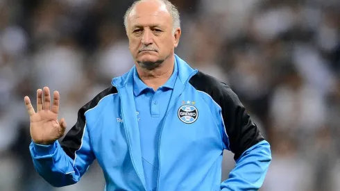 Treinador está em sua quarta passagem pelo Tricolor gaúcho (Foto: Mauro Horita/AGIF)