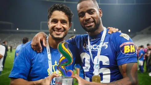 O Santos se empolgou com a chance de contratar o defensor sem custos. (Foto: Vinnicius Silva/Cruzeiro)