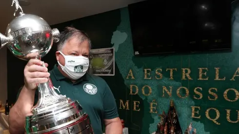 Aos poucos, Barros tem conseguido recuperar sua moral com a torcida. (Foto: Cesar Greco/Palmeiras)