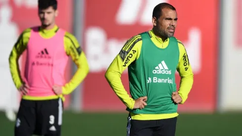 Mercado: pode realizar sua estreia no Maracanã (Foto: Ricardo Duarte/Inter/Divulgação)