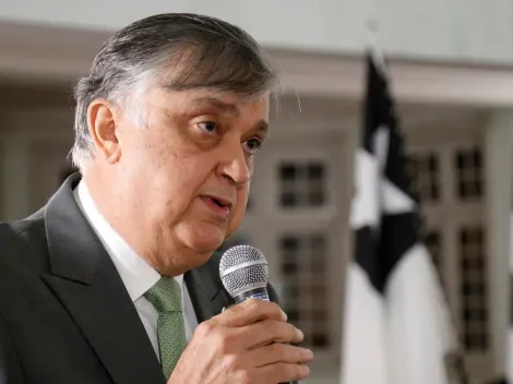 Botafogo abre o jogo sobre saída de atacante