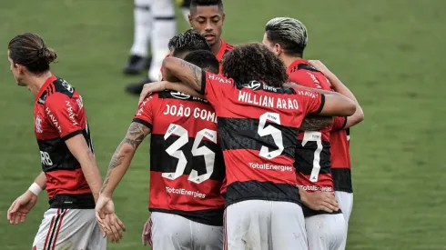 Flamengo vence o Sport por 2 x 0 pelo Brasileirão e cola na G-4; veja os gols. (Foto: Thiago Ribeiro/AGIF)