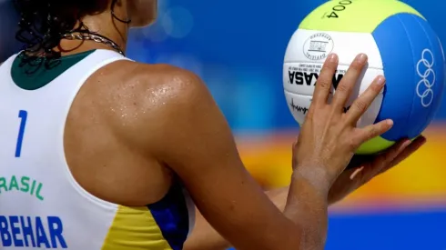 CEO da CBV, Adriana Behar, duas vezes prata em Jogos Olímpicos, avalia vôlei em Tóquio (Foto: Getty Images)