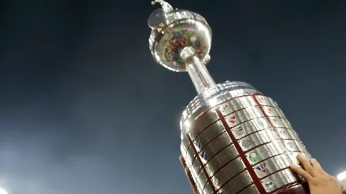 A tão cobiçada Copa Libertadores da América (Foto: Getty Images)