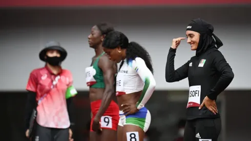 Antes da tomada de poder, Kamia Yousufi representou o Afeganistão na prova dos 100m nas Olimpíadas de Tóquio | Crédito: Getty Images