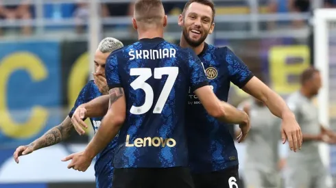 Skriniar comemora primeiro gol da Inter de Milão na temporada (Getty Images)
