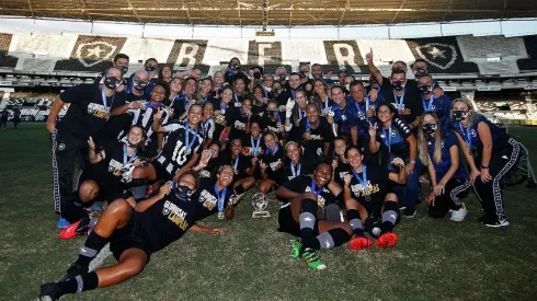Botafogo é o atual campeão do Campeonato Carioca Feminino (Foto: Vitor Silva/Botafogo)