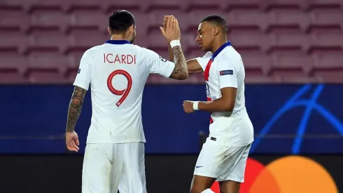 Com dificudades de se ajustar ao fair play financeiro da UEFA, o PSG pode se ver obrigado a abrir mão de Mbappé | Crédito: Getty Images