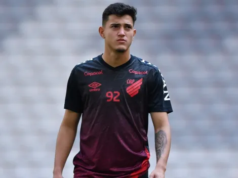 Jader, Jadson, Fasson e P. Rocha: Athletico relaciona 24 contra o Santos