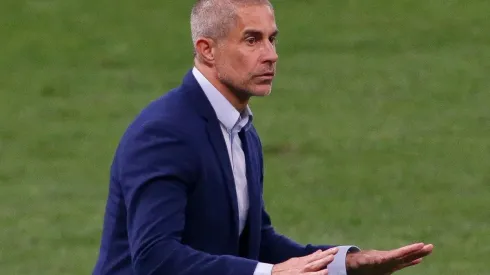 Sylvinho, treinador do Corinthians (Foto: Getty Images)