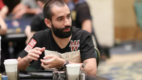 João Vieira "Naza" em ação no PCA / PSPC 2019 (Foto: Carlos Monti/Divulgação PokerStars)