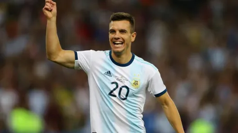 Lo Celso é um dos jogadores que estarão à disposição de Scaloni na data FIFA (Foto: Getty Images)