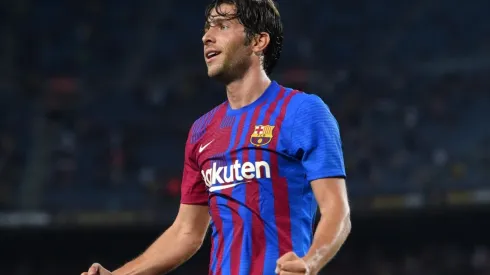 Sergi Roberto durante jogo do Barcelona contra a Real Sociedad no Camp Nou (Getty Images)
