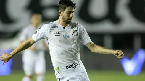 Luan Peres, ex-zagueiro do Santos (Foto: Getty Images)