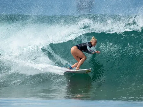 Tatiana Weston-Webb perde na final e fica com o vice do Circuito Mundial de Surfe