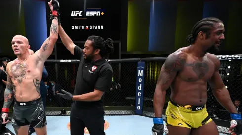 Anthony Smith faturou o combate no primeiro round por estrangulamento | Crédito: Getty Images