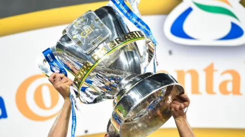 A cobiçada taça da Copa do Brasil (Foto: Getty Images)
