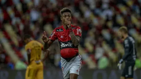 O rubro-negro enfrenta o América-MG na manhã deste domingo às 11h.