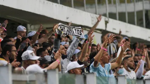 Santos quer voltar a ter lucro com a Vila Belmiro, prejuízo até o momento é de R$ 1 milhão. (Foto: Fernanda Luz/AGIF)