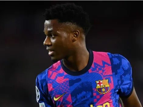 Promessa do Barcelona renova contrato com multa de R$6 bilhões