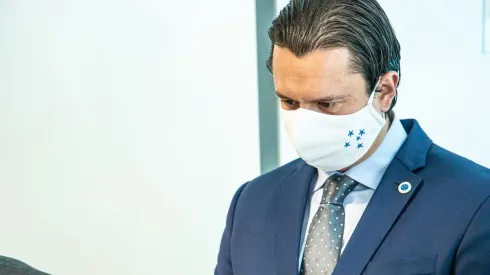 Presidente do Cruzeiro, Sérgio Santos Rodrigues, sofre outra greve, desta vez dos trabalhadores das sedes sociais do clube