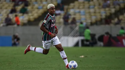 John Kennedy estreou em Fla-Flu com dois gols (FOTO: LUCAS MERÇON / FLUMINENSE F.C)