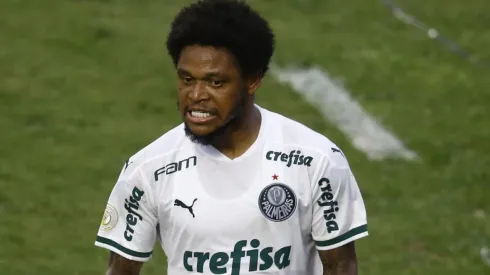 Luiz Adriano, atacante do Palmeiras (Foto: Getty Images)