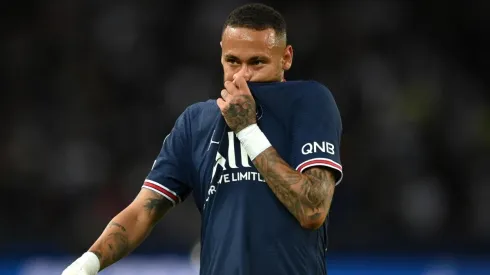 Neymar, com a camisa do PSG (Foto: Getty Images)