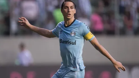 Pedro Geromel, zagueiro do Grêmio (Foto: Pedro Vale/AGIF)