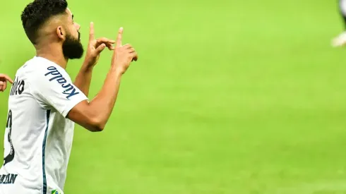 Foto: Kely Pereira/AGIF - Felipe destacou bons resultados do Santos