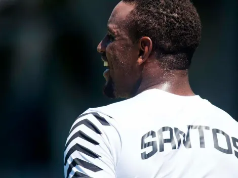 Sem papas na língua, Cleber Reis expõe bastidores do Santos: “Os caras são covardes comigo”