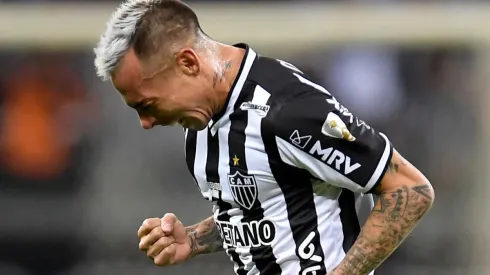 Vargas fez o gol da vitória sobre o Grêmio (Foto: Getty Images)