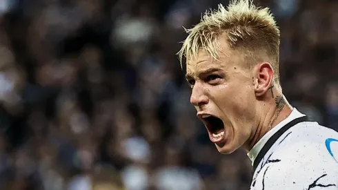 Roger Guedes vem sendo um dos melhores jogadores do Corinthians (Marcello Zambrana/AGIF)