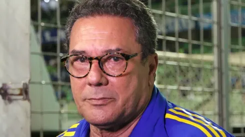 Foto: Fernando Moreno/AGIF – Luxa revelou o que o Cruzeiro deve fazer