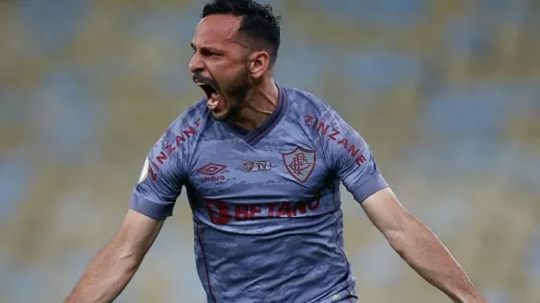 Yago Felipe comemora um dos gols marcados diante do Palmeiras (Foto: Getty Images)