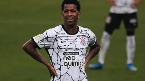 Foto: Ettore Chiereguini/AGIF - Gil chega à marca histórica no Corinthians