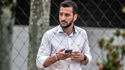 Foto: Ivan Storti/Santos FC - Foi companheiro de equipe de Danilo na conquista da Libertadores de 2011