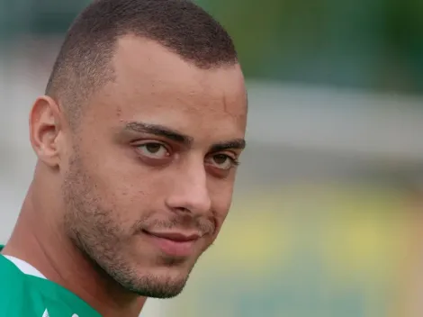 Fiorentina entra forte por Arthur Cabral e 23 gols na temporada podem encher cofres do Ceará