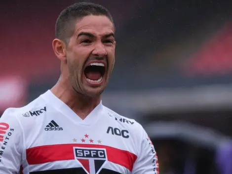 Após "namorar" Vasco, Pato está livre para assinar pré-acordo e salário nos EUA é só de R$ 125 mil