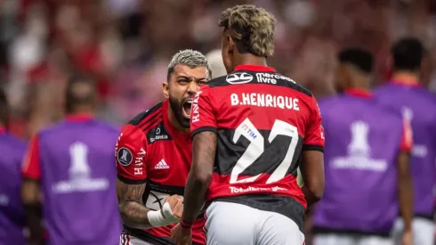 Gabigol e Bruno Henrique tem contribuído para a boa média de gols do Flamengo em Libertadores (Foto: Thiago Ribeiro/AGIF)