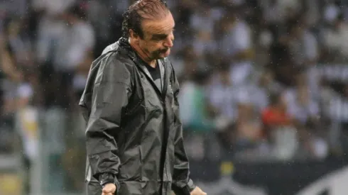 Foto: Fernando Moreno/AGIF – Cuca tem 74% de aproveitamento no Brasileirão em 2021 e está a duas vitórias do título